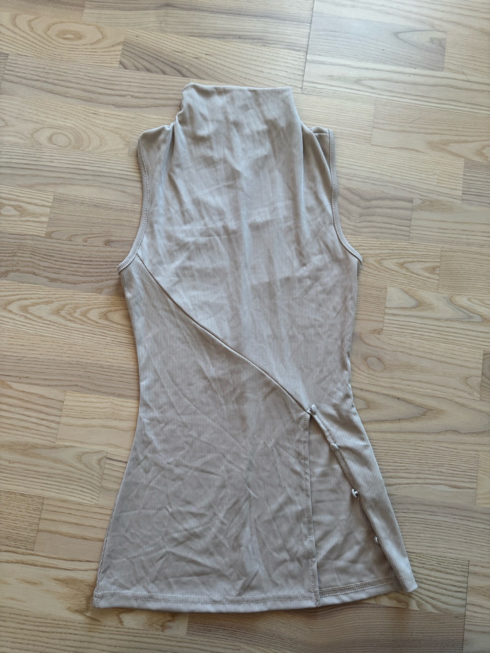 SHEIN Nude Ribbed Sleeveless Mock Neck Top